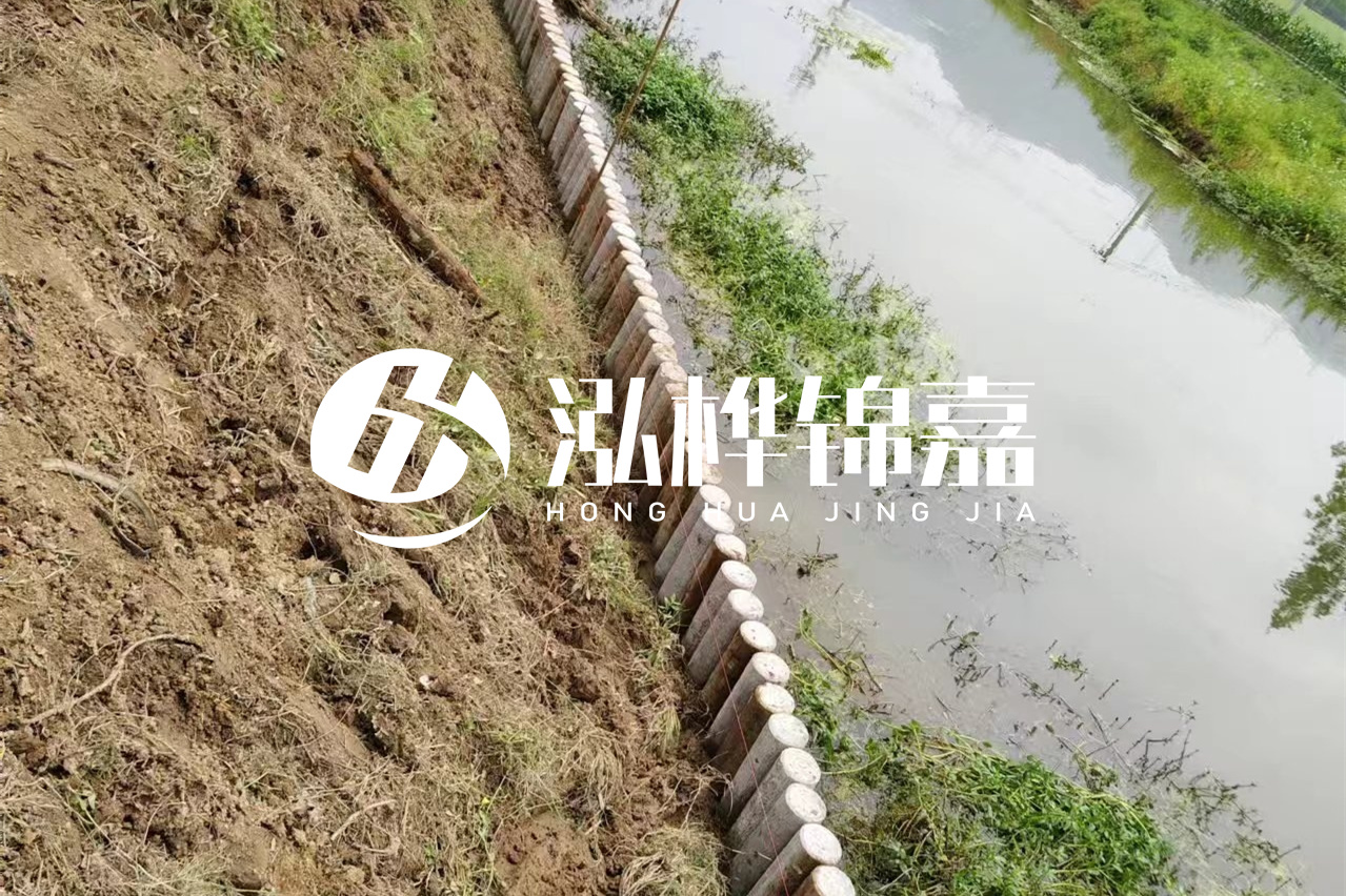 仿木樁施工前注意事項-水泥樁打樁機是怎么打樁的？