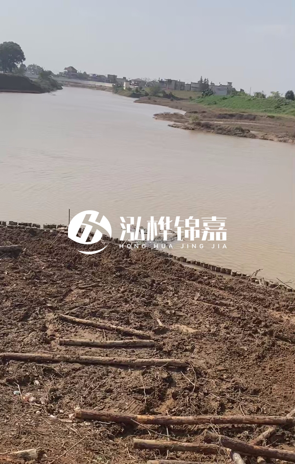 打松木樁施工用什么機械最好-松木樁施工技術要求？