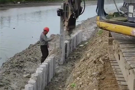 水泥樁廠家泓樺錦嘉-2米水泥樁施工多少錢一根？	